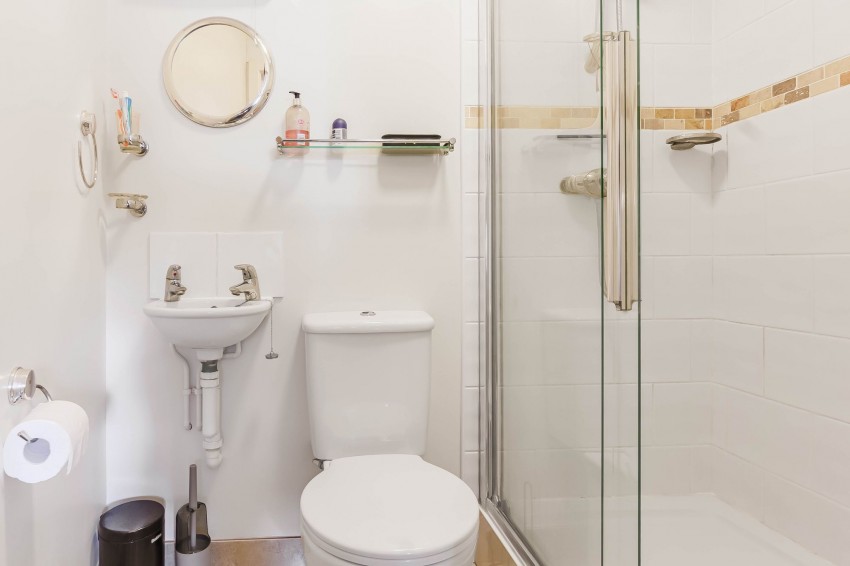 Images for Mill Road, Ashtead Court, CB1 EAID:4037033056 BID:df7a2b8e-b283-433c-96bc-9990089caf32
