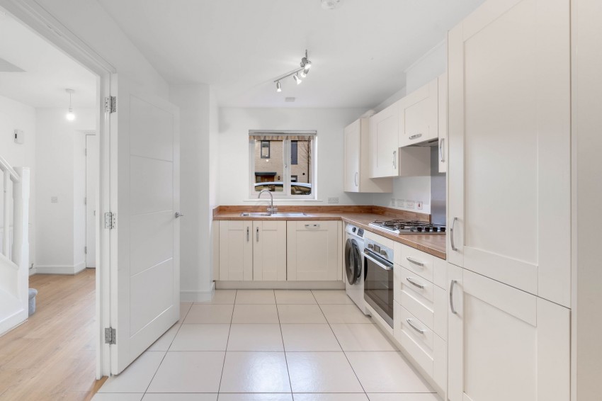 Images for Heron Road, Northstowe, CB24 EAID:4037033056 BID:e9c2a2d5-4edb-4404-af16-967a1de68210