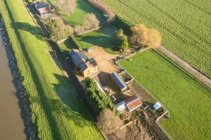 Images for Hundred Foot Bank, Littleport, CB6 EAID:4037033056 BID:d3db0e0c-3850-402c-b88b-52680bec4ac9