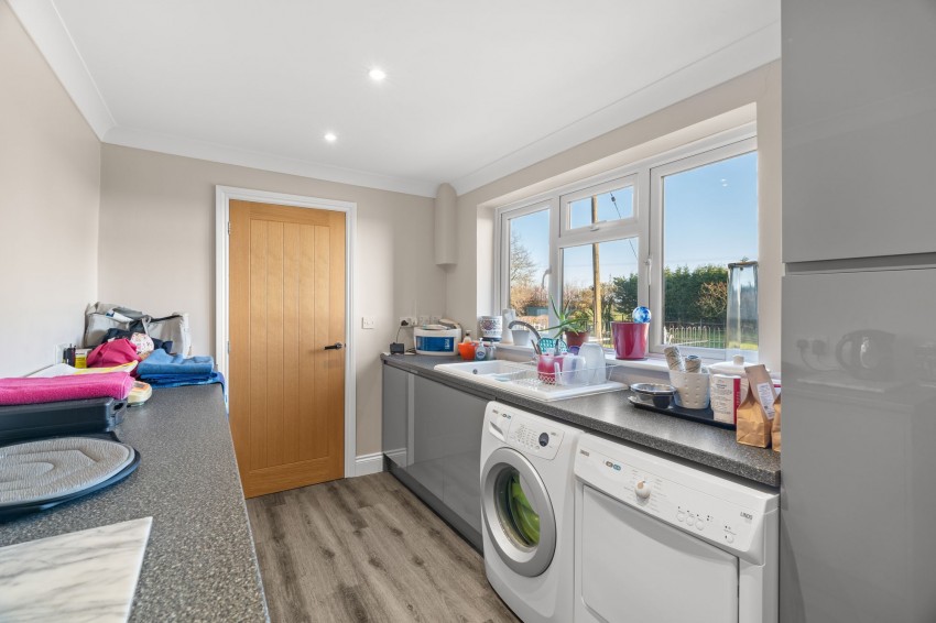 Images for Hundred Foot Bank, Littleport, CB6 EAID:4037033056 BID:d3db0e0c-3850-402c-b88b-52680bec4ac9