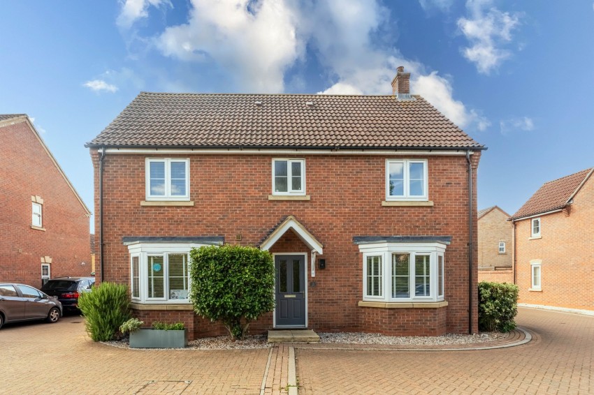 Images for Duddle Drive, Longstanton, CB24 EAID:4037033056 BID:e9c2a2d5-4edb-4404-af16-967a1de68210