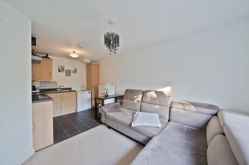 Images for Allen Road, Ely, CB7 EAID:4037033056 BID:d3db0e0c-3850-402c-b88b-52680bec4ac9