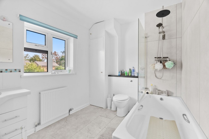 Images for Elmfield Road, Cambridge, CB4 EAID:4037033056 BID:df7a2b8e-b283-433c-96bc-9990089caf32