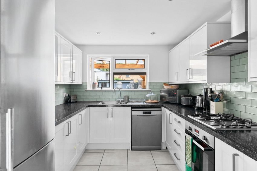Images for Elmfield Road, Cambridge, CB4 EAID:4037033056 BID:df7a2b8e-b283-433c-96bc-9990089caf32
