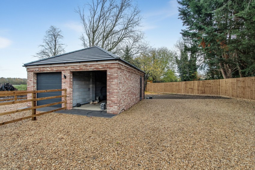 Images for Downham Road, Nordelph, PE38 EAID:4037033056 BID:1d497ef6-e698-4427-833a-3b42529ac059