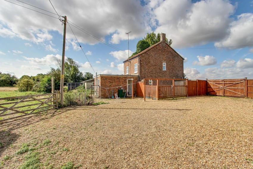Images for Trinity Road, Walpole Highway, PE14 EAID:4037033056 BID:1d497ef6-e698-4427-833a-3b42529ac059