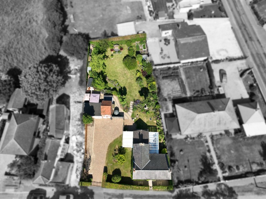 Images for Lynn Road, Walton Highway, PE14 EAID:4037033056 BID:1d497ef6-e698-4427-833a-3b42529ac059