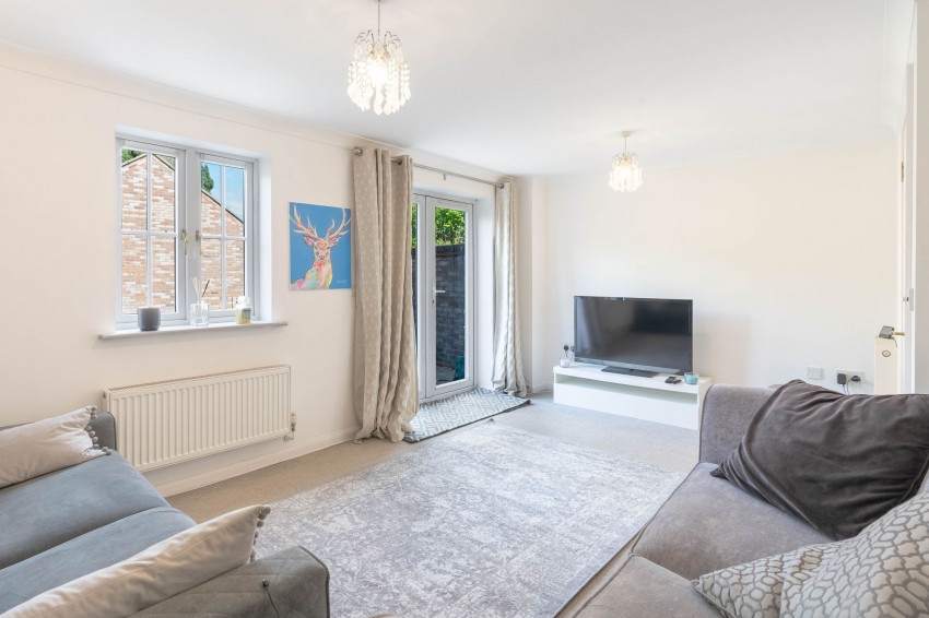 Images for Hampton Close, Fenstanton, PE28 EAID:4037033056 BID:e9c2a2d5-4edb-4404-af16-967a1de68210