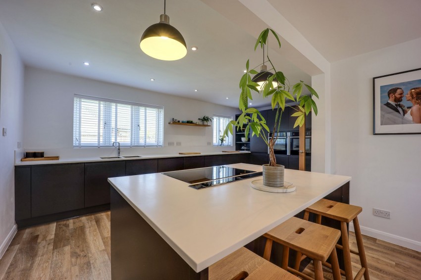 Images for Station Road, Long Sutton, PE12 EAID:4037033056 BID:1d497ef6-e698-4427-833a-3b42529ac059