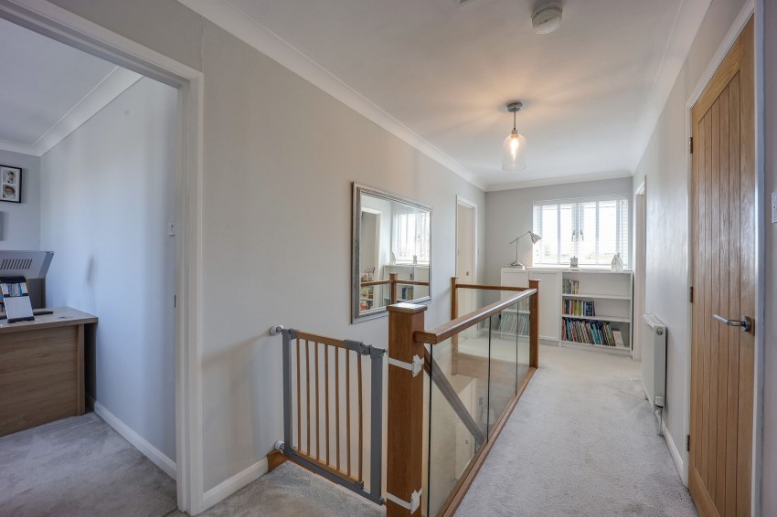 Images for Station Road, Long Sutton, PE12 EAID:4037033056 BID:1d497ef6-e698-4427-833a-3b42529ac059