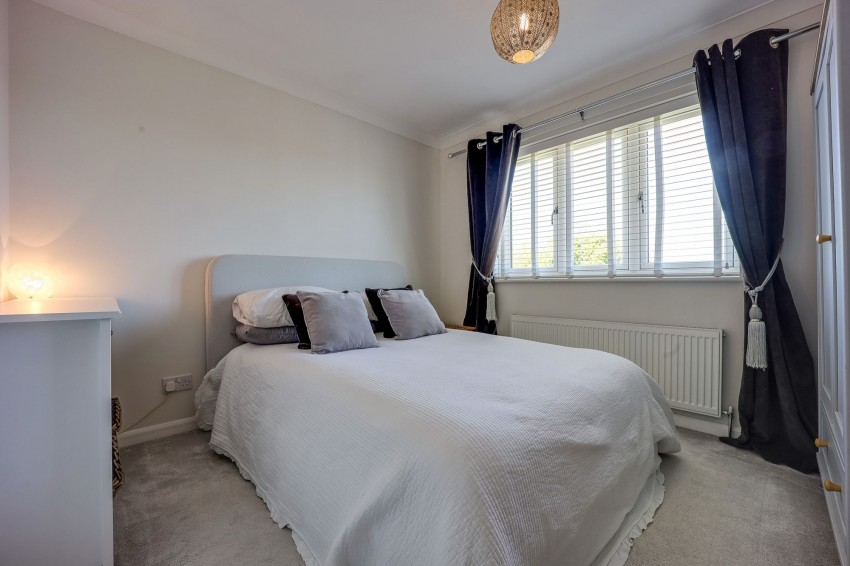 Images for Station Road, Long Sutton, PE12 EAID:4037033056 BID:1d497ef6-e698-4427-833a-3b42529ac059