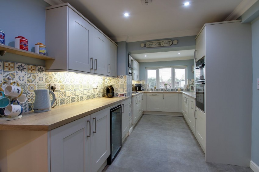 Images for Willow Way, Wisbech, PE13 EAID:4037033056 BID:1d497ef6-e698-4427-833a-3b42529ac059