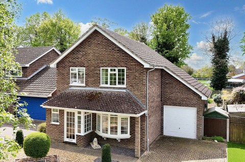View Full Details for Malcolm Way, Newmarket, CB8 - EAID:4037033056, BID:e22d2fe2-cd8a-4ee5-877e-aff44adbf8aa