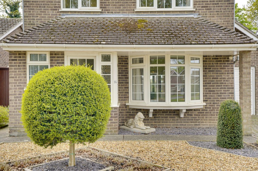 Images for Malcolm Way, Newmarket, CB8 EAID:4037033056 BID:e22d2fe2-cd8a-4ee5-877e-aff44adbf8aa