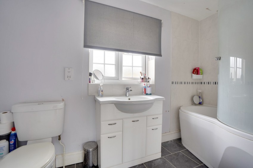 Images for Elizabeth Way, Burrough Green, CB8 EAID:4037033056 BID:e22d2fe2-cd8a-4ee5-877e-aff44adbf8aa