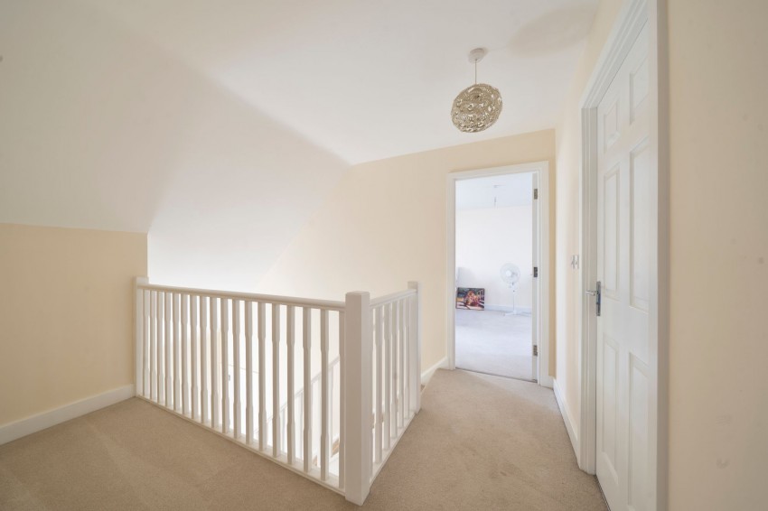 Images for Garwood Drive, Longstanton, CB24 EAID:4037033056 BID:e9c2a2d5-4edb-4404-af16-967a1de68210