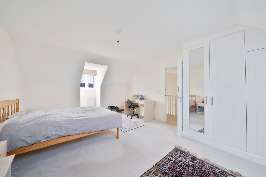 Images for Garwood Drive, Longstanton, CB24 EAID:4037033056 BID:e9c2a2d5-4edb-4404-af16-967a1de68210
