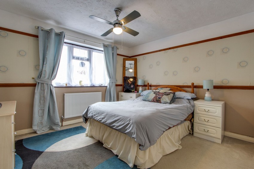 Images for Sparrowgate Road, Wisbech, PE14 EAID:4037033056 BID:1d497ef6-e698-4427-833a-3b42529ac059