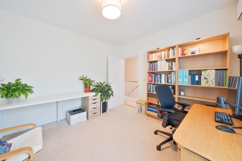 Images for Seekings Close, Trumpington, CB2 EAID:4037033056 BID:df7a2b8e-b283-433c-96bc-9990089caf32
