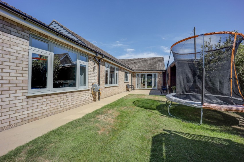 Images for Mill Lane, Sutton Bridge, PE12 EAID:4037033056 BID:1d497ef6-e698-4427-833a-3b42529ac059