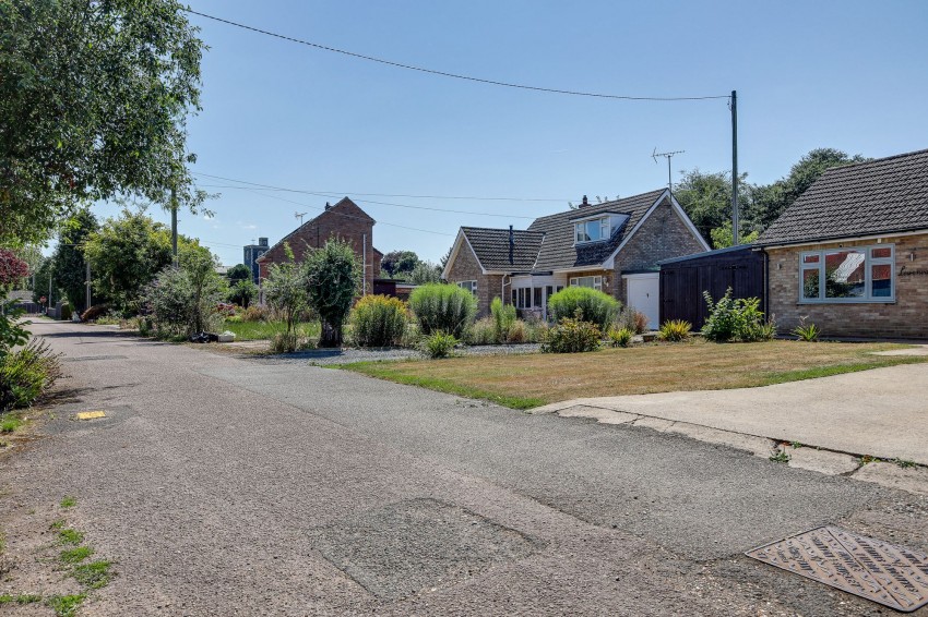 Images for Mill Lane, Sutton Bridge, PE12 EAID:4037033056 BID:1d497ef6-e698-4427-833a-3b42529ac059