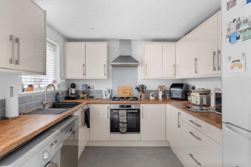 Images for The Grove, Linton, CB21 EAID:4037033056 BID:2f5b1148-b901-4d34-9e72-64b6a96df570