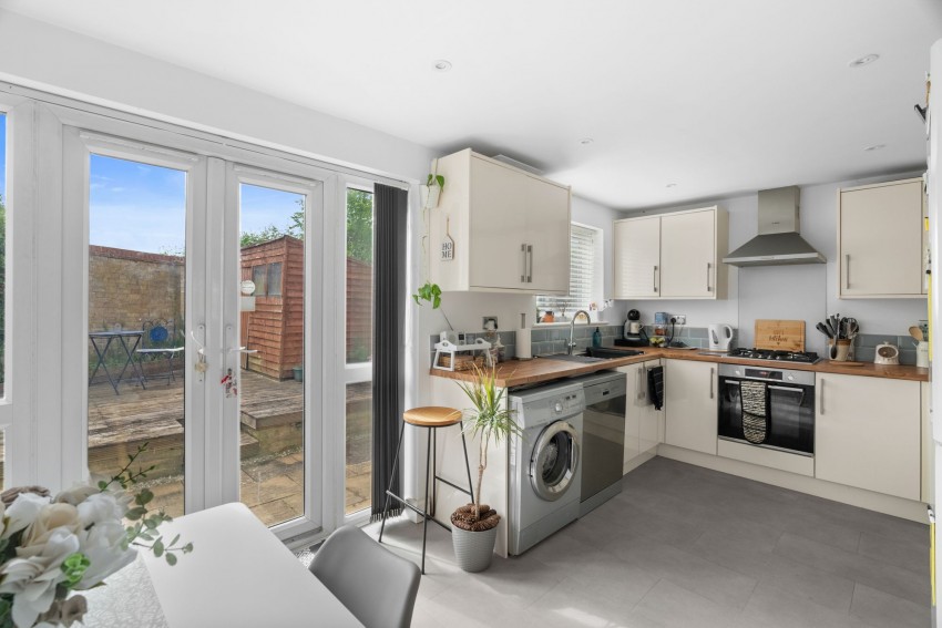 Images for The Grove, Linton, CB21 EAID:4037033056 BID:2f5b1148-b901-4d34-9e72-64b6a96df570