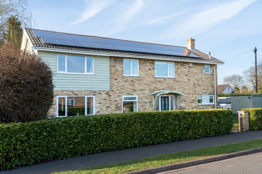 Images for Orchard Way, Oakington, CB24 EAID:4037033056 BID:e9c2a2d5-4edb-4404-af16-967a1de68210