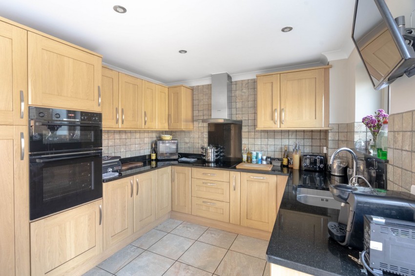 Images for Watermead, Bar Hill, CB23 EAID:4037033056 BID:e9c2a2d5-4edb-4404-af16-967a1de68210