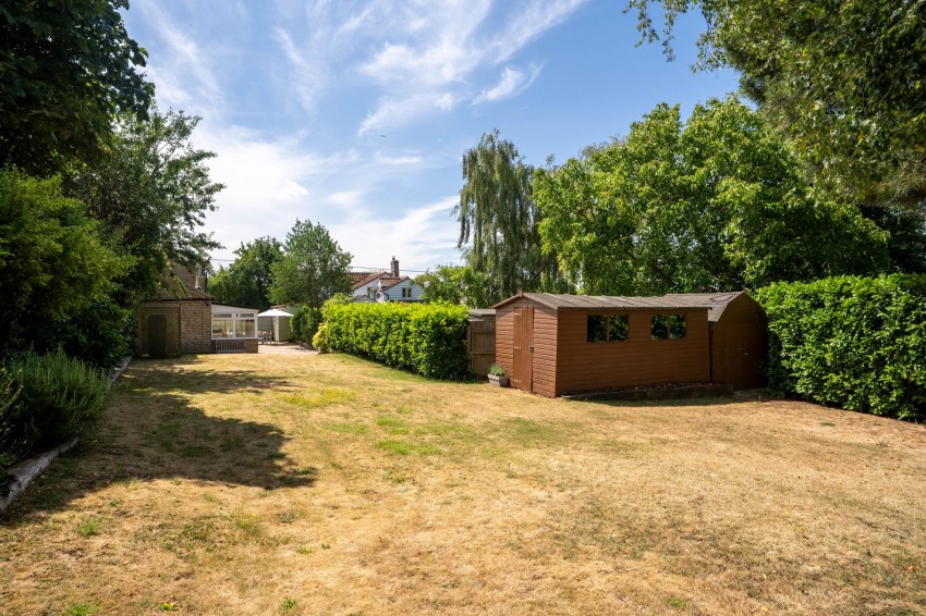 Images for 4 West End, Haddenham, CB6 EAID:4037033056 BID:e9c2a2d5-4edb-4404-af16-967a1de68210