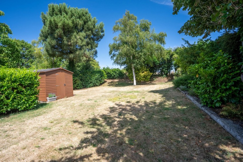 Images for 4 West End, Haddenham, CB6 EAID:4037033056 BID:e9c2a2d5-4edb-4404-af16-967a1de68210