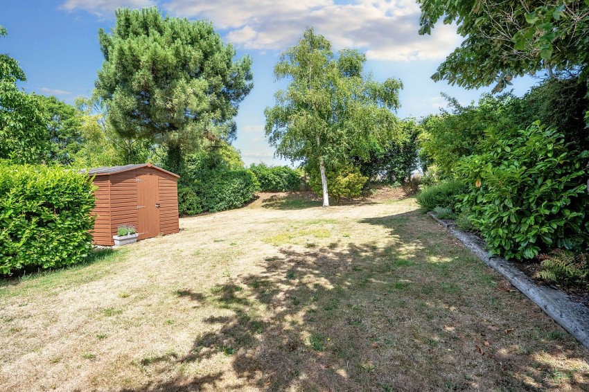 Images for 4 West End, Haddenham, CB6 EAID:4037033056 BID:e9c2a2d5-4edb-4404-af16-967a1de68210