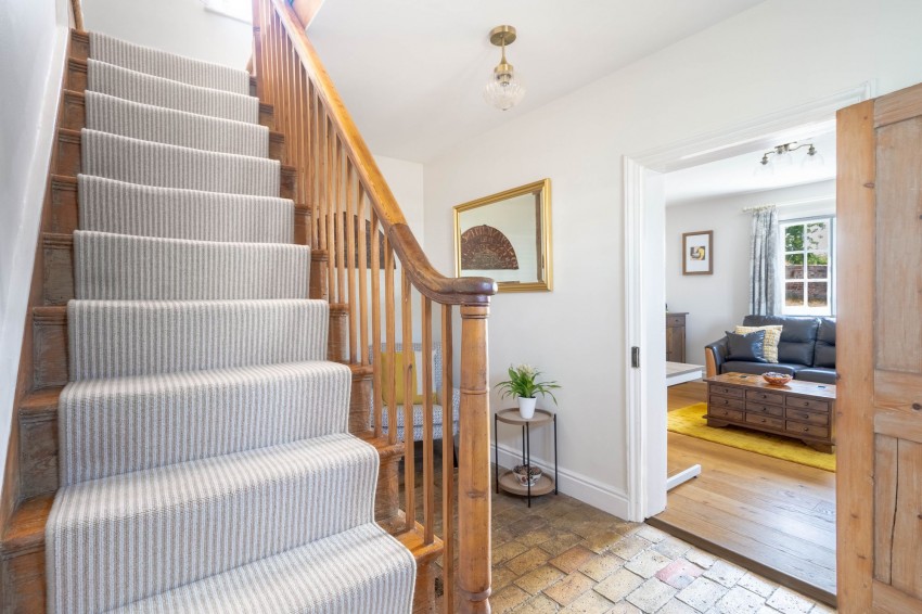 Images for 4 West End, Haddenham, CB6 EAID:4037033056 BID:e9c2a2d5-4edb-4404-af16-967a1de68210