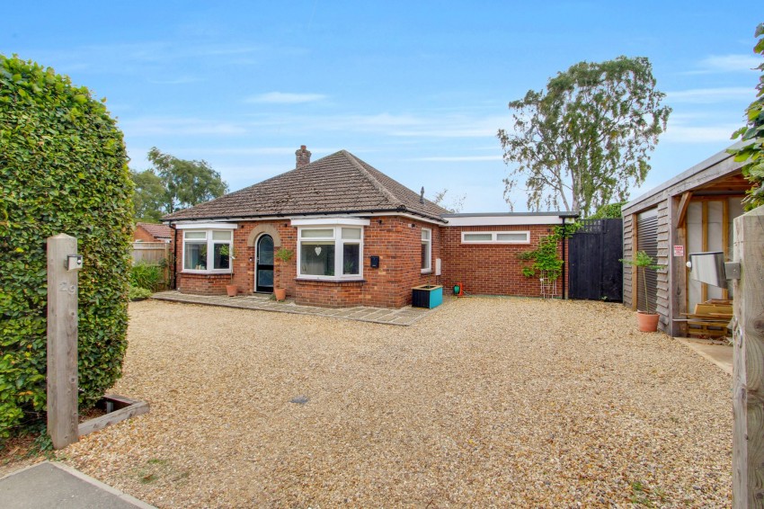 Images for Station Road, Long Sutton, PE12 EAID:4037033056 BID:1d497ef6-e698-4427-833a-3b42529ac059