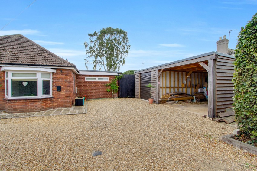 Images for Station Road, Long Sutton, PE12 EAID:4037033056 BID:1d497ef6-e698-4427-833a-3b42529ac059