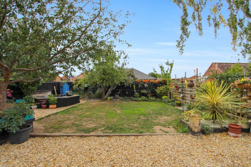 Images for Station Road, Long Sutton, PE12 EAID:4037033056 BID:1d497ef6-e698-4427-833a-3b42529ac059