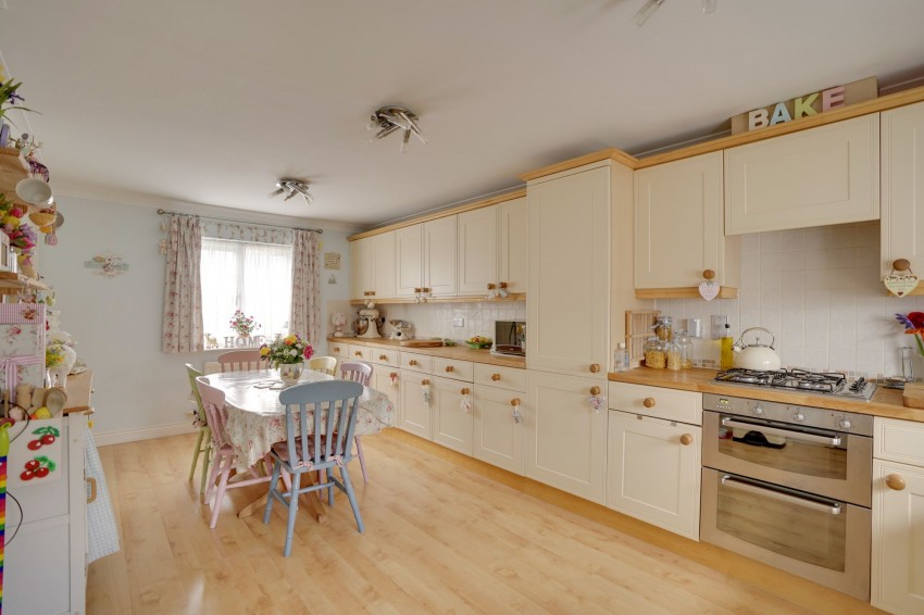 Images for Avocet Grove, Soham, CB7 EAID:4037033056 BID:e22d2fe2-cd8a-4ee5-877e-aff44adbf8aa