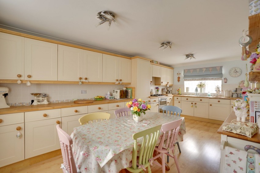 Images for Avocet Grove, Soham, CB7 EAID:4037033056 BID:e22d2fe2-cd8a-4ee5-877e-aff44adbf8aa