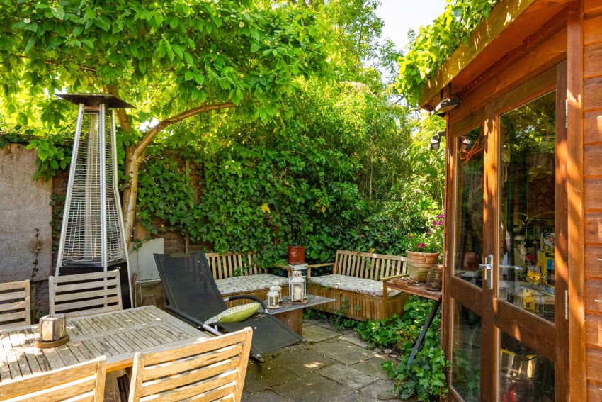 Images for Hardwick Street, Cambridge, CB3 EAID:4037033056 BID:df7a2b8e-b283-433c-96bc-9990089caf32