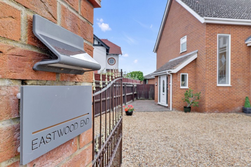 Images for Eastwood End, Wimblington, PE15 EAID:4037033056 BID:1d497ef6-e698-4427-833a-3b42529ac059