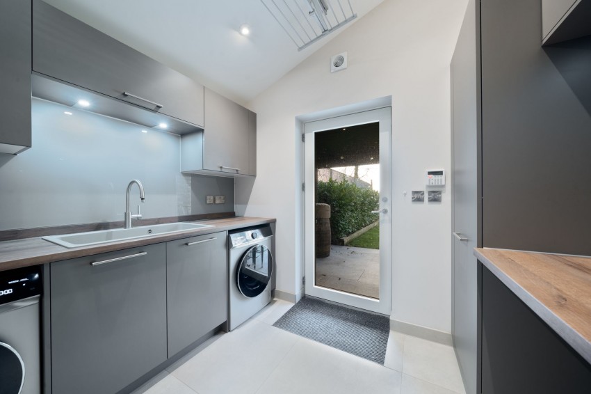 Images for St. Michaels, Longstanton, CB24 EAID:4037033056 BID:e9c2a2d5-4edb-4404-af16-967a1de68210