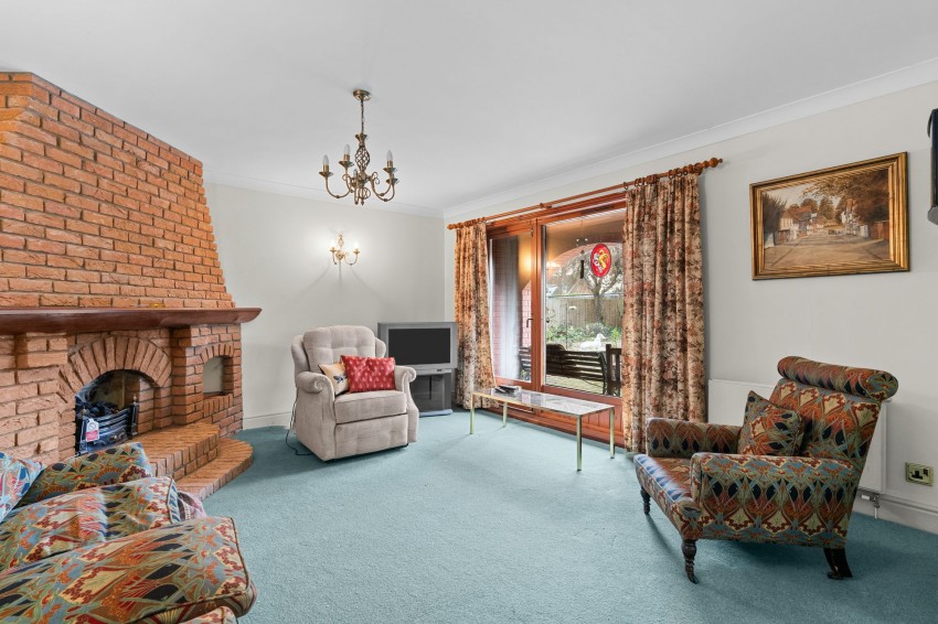 Images for Victoria Street, Littleport, CB6 EAID:4037033056 BID:d3db0e0c-3850-402c-b88b-52680bec4ac9