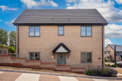 Images for Walnut Drive, Haddenham, CB6