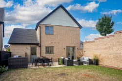 Images for Walnut Drive, Haddenham, CB6