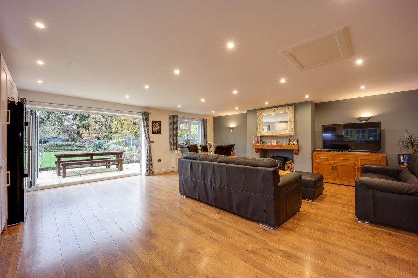 Images for Gull Road, Guyhirn, PE13 EAID:4037033056 BID:1d497ef6-e698-4427-833a-3b42529ac059