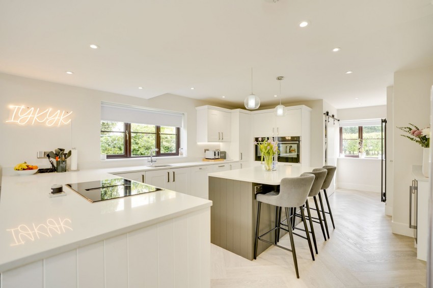 Images for Burwell Road, Reach, CB25 EAID:4037033056 BID:e22d2fe2-cd8a-4ee5-877e-aff44adbf8aa