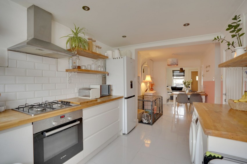 Images for Exning Road, Newmarket, CB8 EAID:4037033056 BID:e22d2fe2-cd8a-4ee5-877e-aff44adbf8aa
