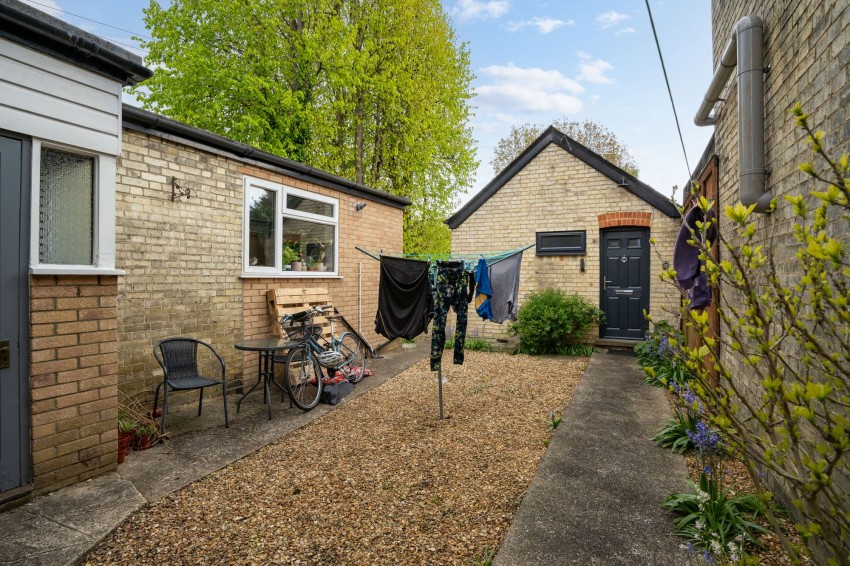 Images for Chesterton Road, Cambridge, CB4 EAID:4037033056 BID:df7a2b8e-b283-433c-96bc-9990089caf32