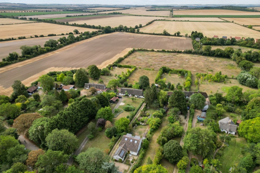 Images for Stonebridge Lane, Fulbourn, CB21 EAID:4037033056 BID:df7a2b8e-b283-433c-96bc-9990089caf32