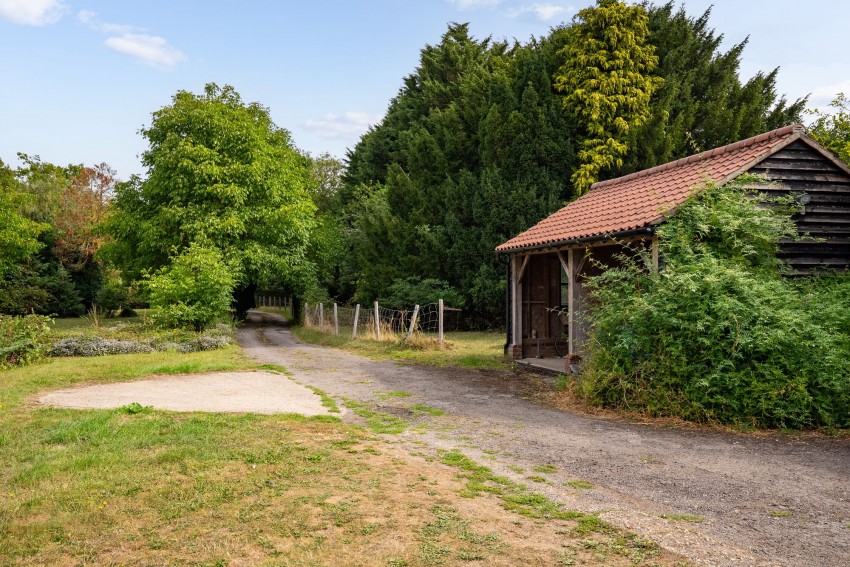 Images for Stonebridge Lane, Fulbourn, CB21 EAID:4037033056 BID:df7a2b8e-b283-433c-96bc-9990089caf32